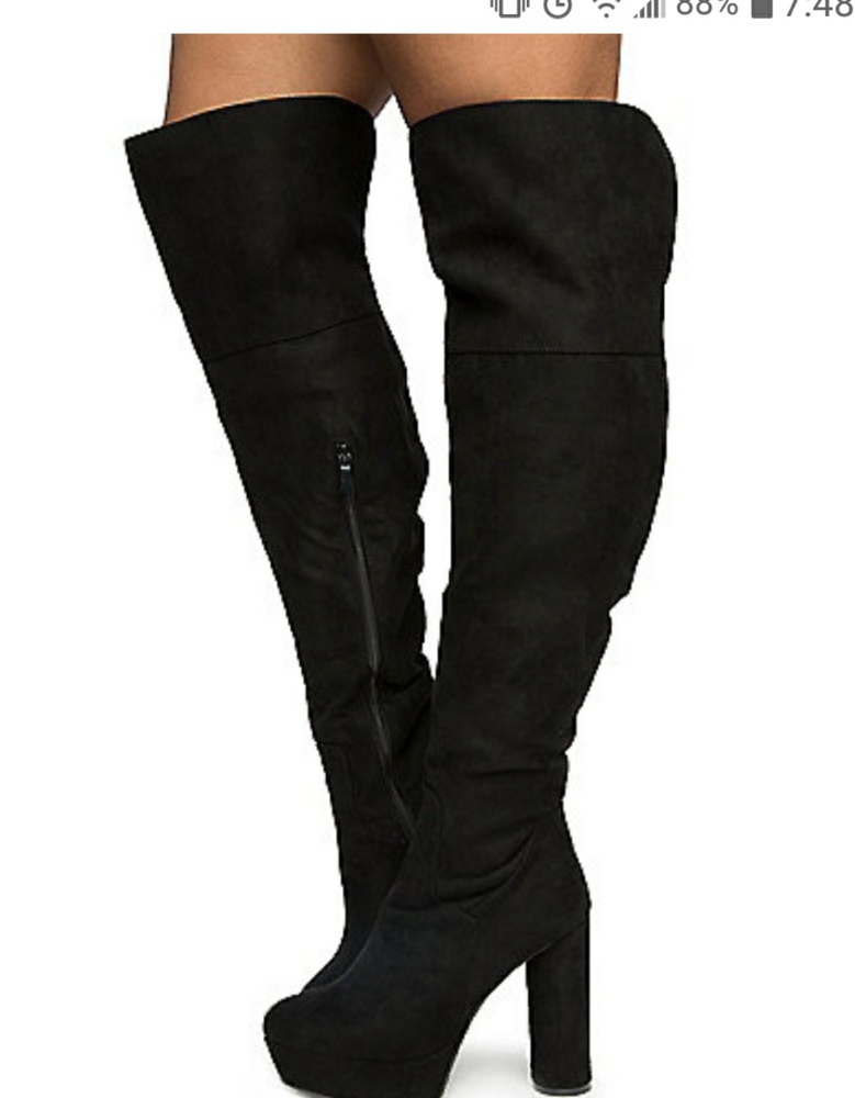 Womens bamboo over the knee high boots size 6